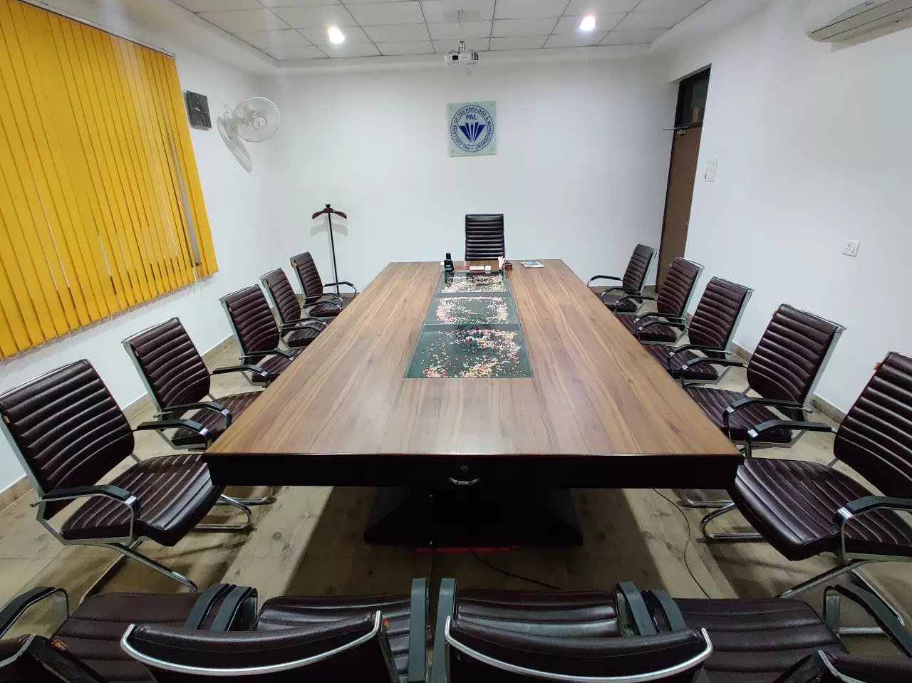 Pal College - Conference Room
